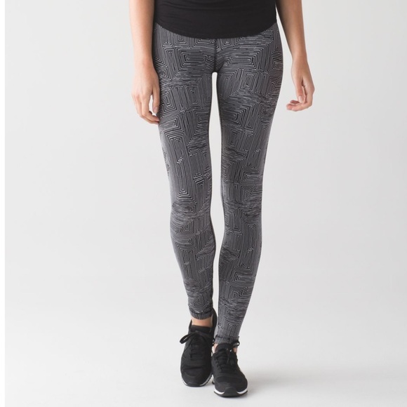 Lululemon High Rise Wunder Under in Maze Jacquard White Black (6) - Picture 11 of 12